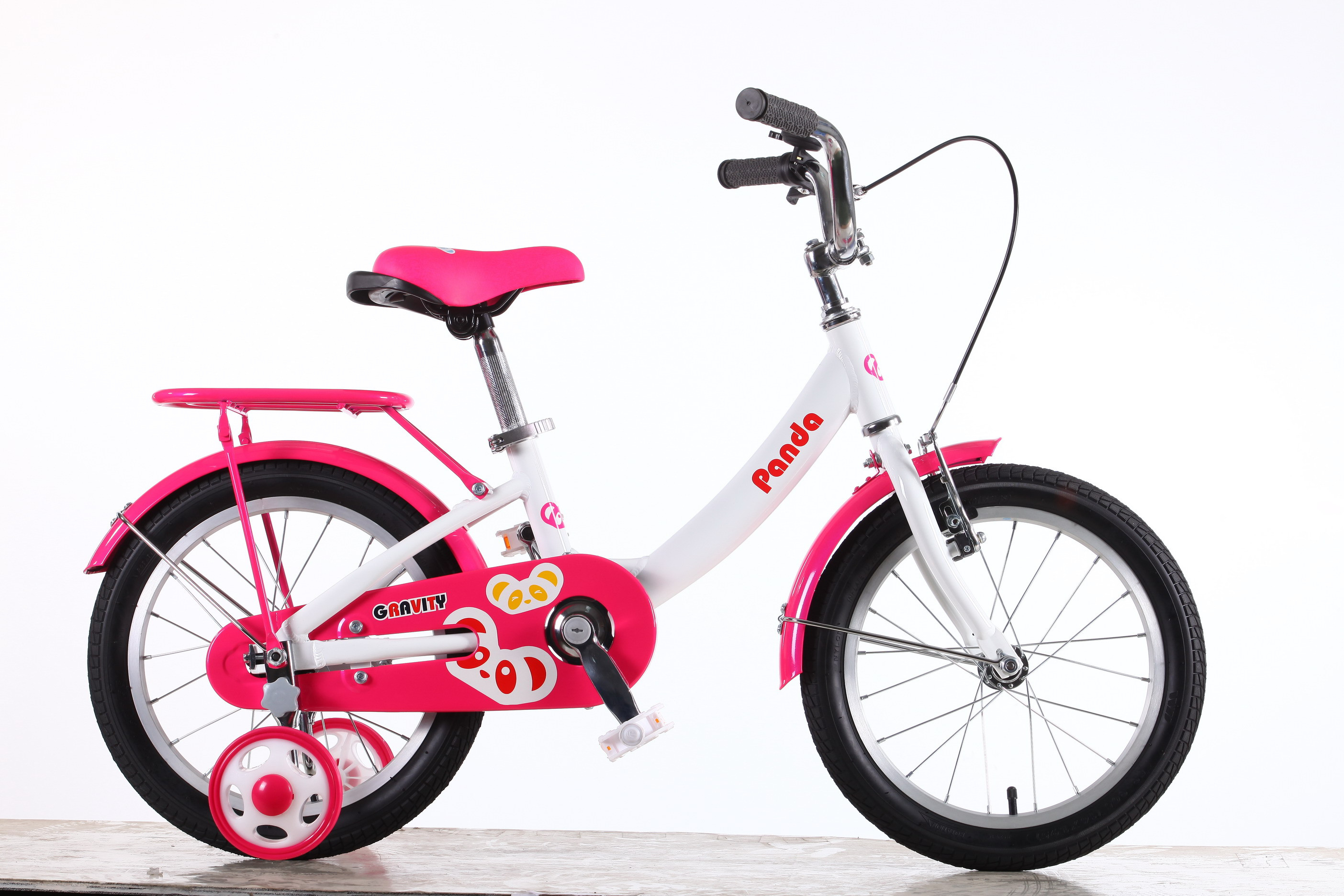 Велосипед детский характеристики. Беговел Gravity Joy колёса 12". Велосипед Панда 16. Панда на велосипеде. Гравити велосипед.